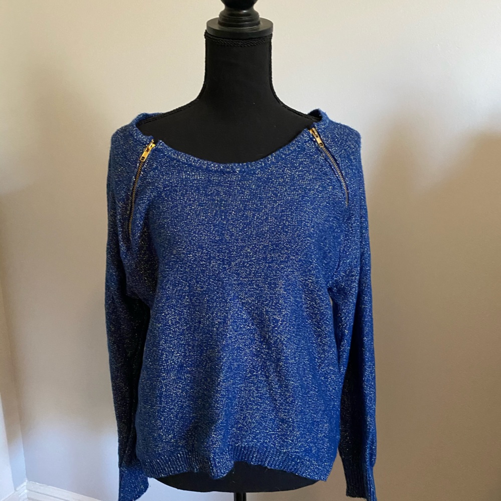 Bisou Bisou Blue and Gold boat neck Sweater